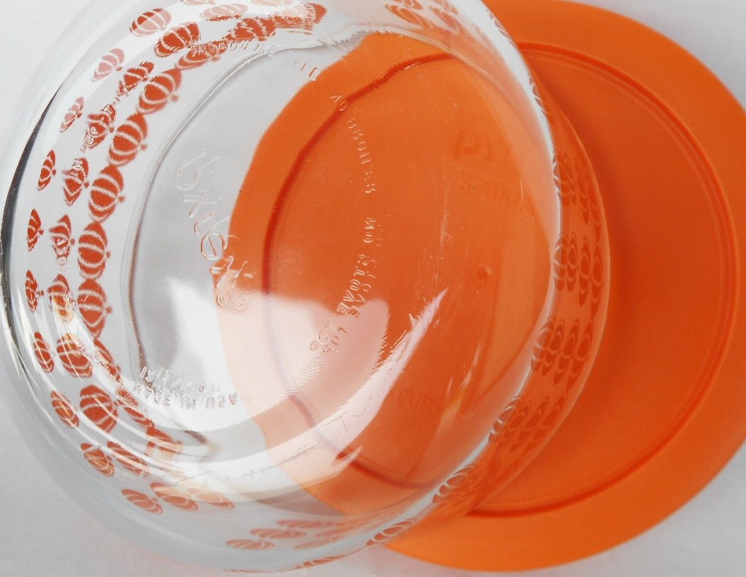 PYREX 4 Cup HALLOWEEN Storage Bowl *Choose TRICK OR TREAT CATS or GHOS –  Tarlton Place