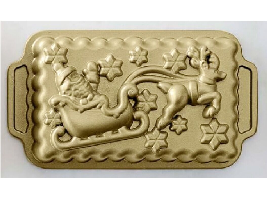 Nordic Ware Santa's Sleigh Loaf Pan, Cast Aluminum, Nonstick