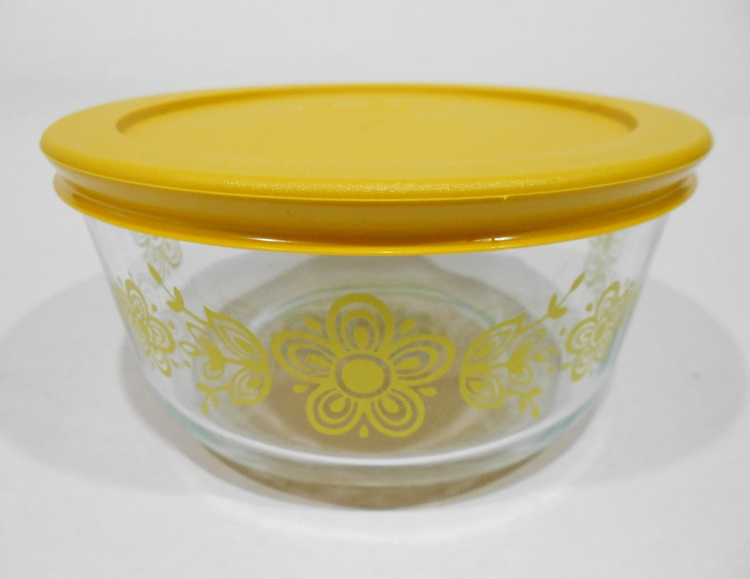 http://tarltonplace.com/cdn/shop/products/Pyrex.Butterfly1_1200x1200.jpg?v=1675376349