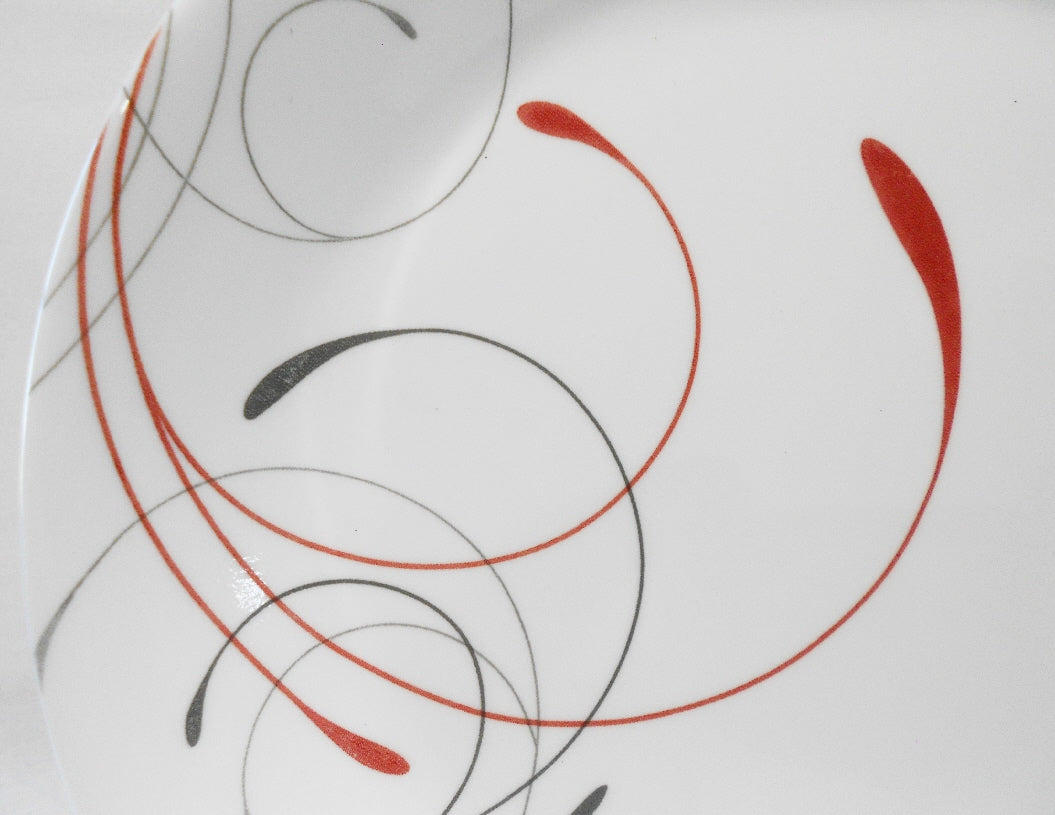 ️ NEW w/Minor Pattern Defect Corelle SPLENDOR SERVING PLATTER *RED GR