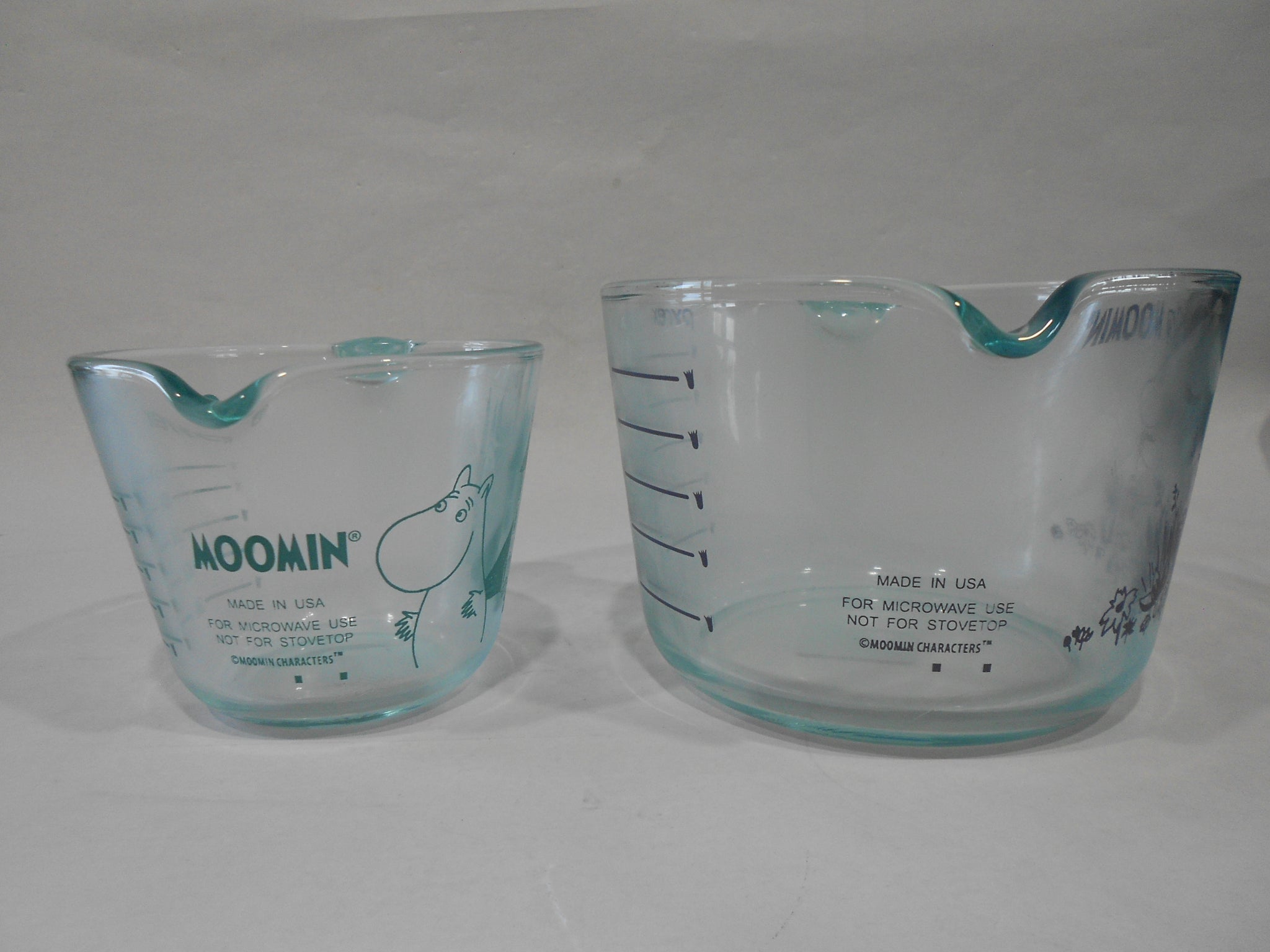 Pyrex Moomin HTF New 2-pc MOOMIN x PYREX Measuring Cup Set *Moomintroll Snorkmaiden ...