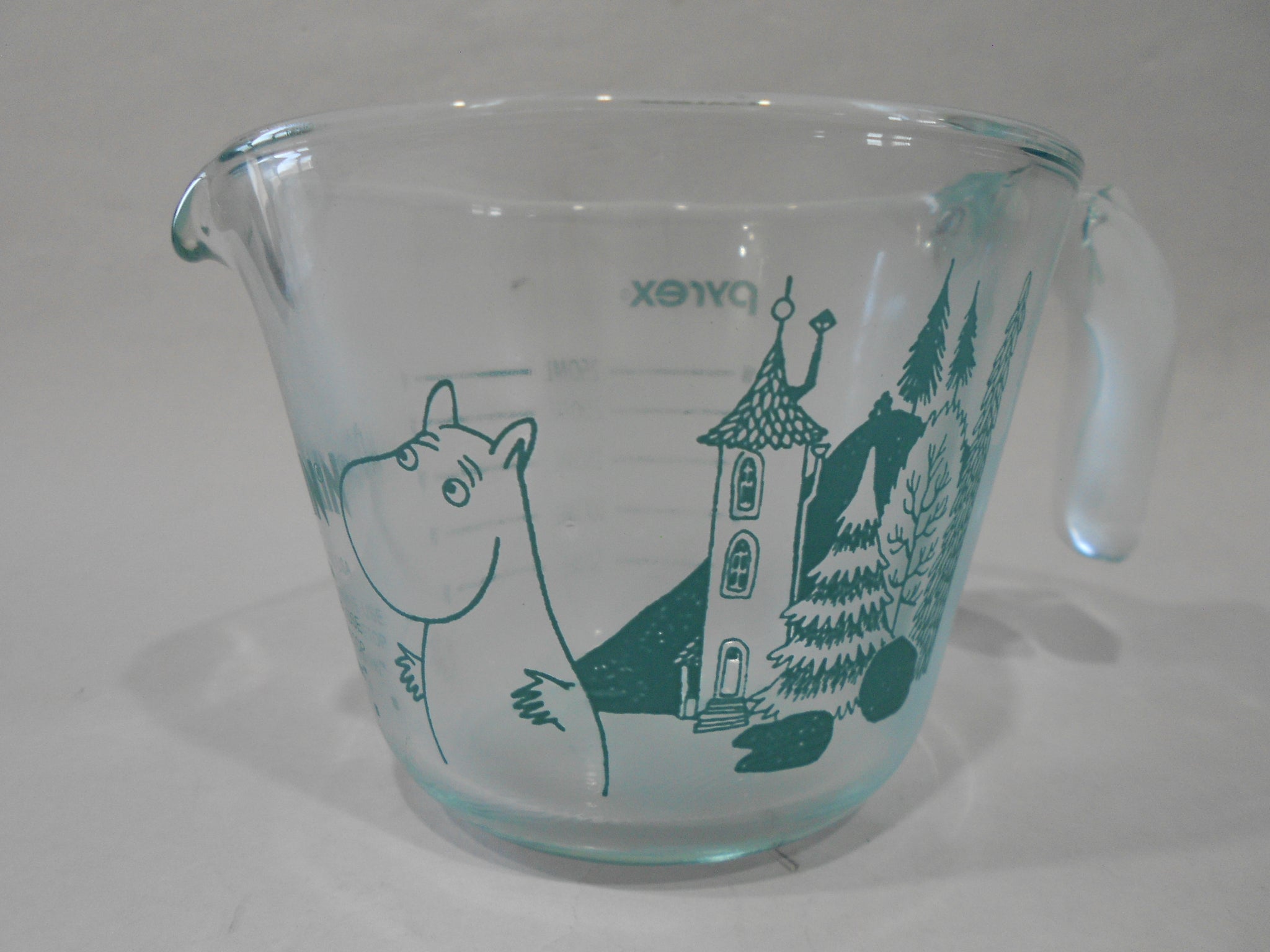 Pyrex Moomin HTF New 2-pc MOOMIN x PYREX Measuring Cup Set *Moomintroll Snorkmaiden ...