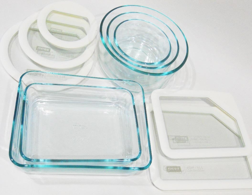 ️ 10-pc PYREX ULTIMATE Food Storage Container Set WHITE SILICONE & GL ...