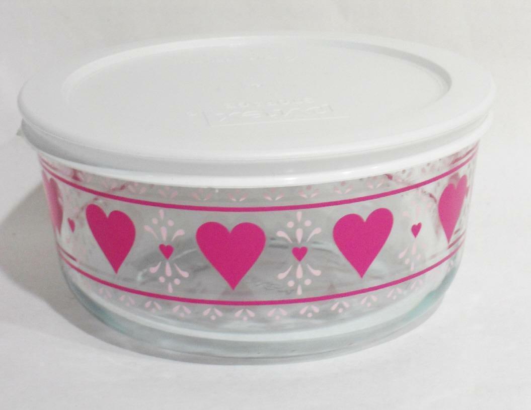 PYREX 4 Cup VALENTINE HEARTS STORAGE BOWL Love Hugs *Choose WHITE or P –  Tarlton Place