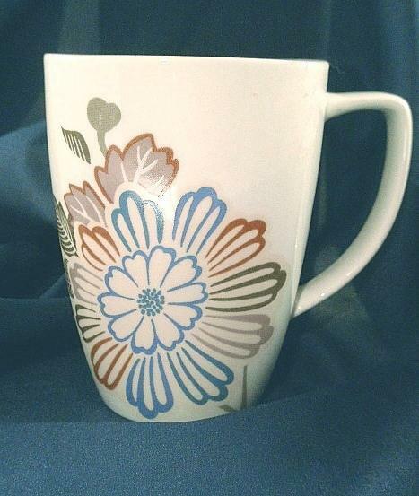 ❤️ NW Corelle Square COCOA BLOSSOM 12-oz Porcelain MUG / CUP Asian Blue Red