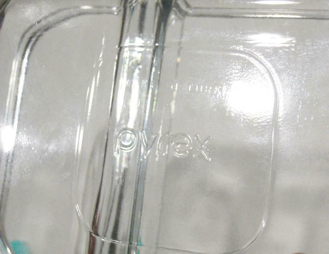 Pyrex 2.1-cup Meal Box Glass Divided Storage Container Duo