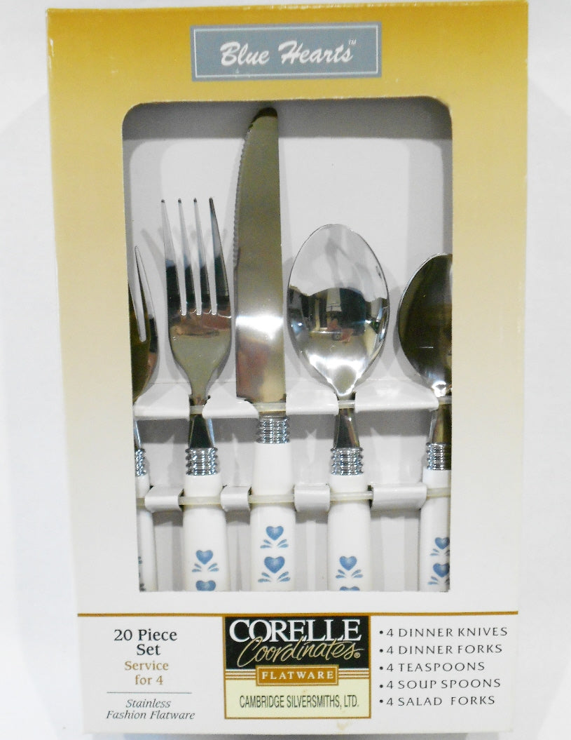 ❤️ 20-pc Corelle BLUE HEARTS Flatware Set *Serrated Knives