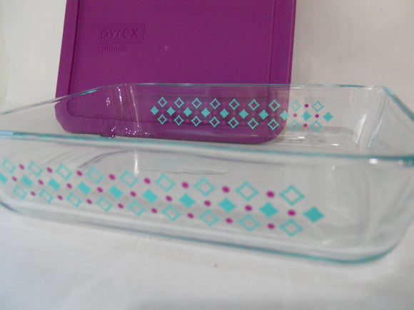 Pyrex DIAMONDS 3 Cup RECTANGULAR Food Storage Container TURQUOISE PURPLE