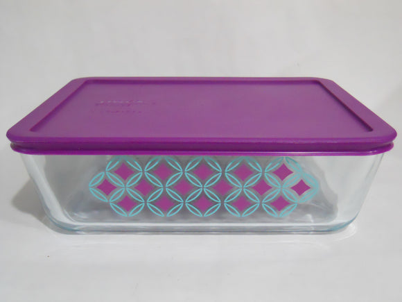 Pyrex DIAMONDS 11 Cup RECTANGULAR Food Storage Container TURQUOISE PURPLE