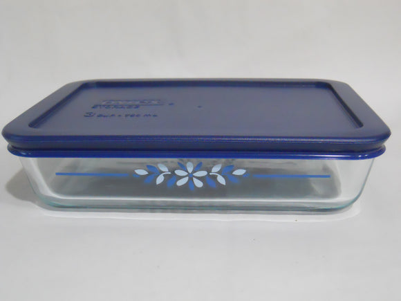 Pyrex PRAIRIE GARDEN 3 Cup RECTANGULAR Food Storage Container Floral BLUE Cover
