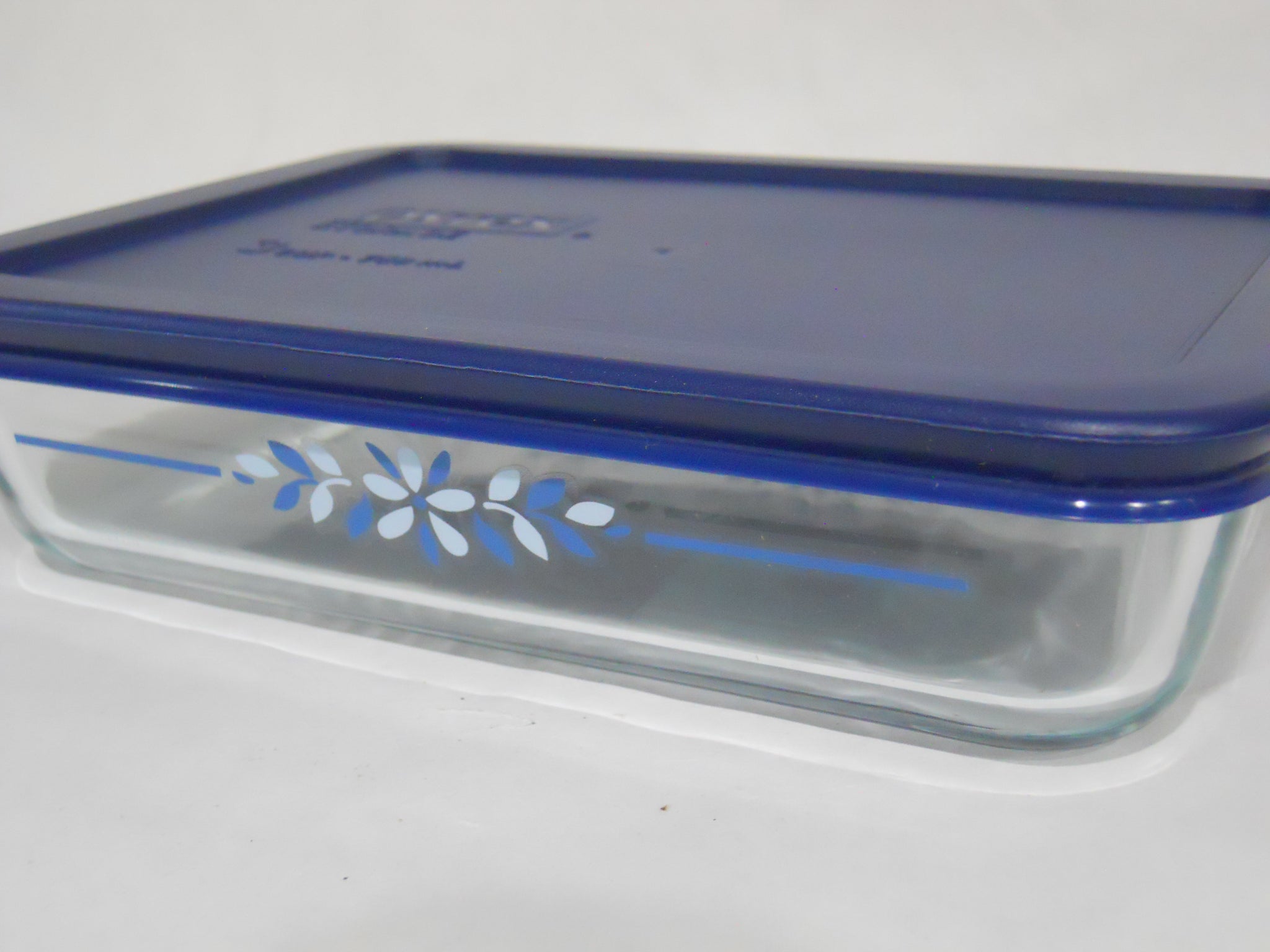 Pyrex PRAIRIE GARDEN 3 Cup RECTANGULAR Food Storage Container Floral B –  Tarlton Place