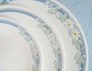 Corelle JASMINE 10 1/4" DINNER Plate WHITE Floral Blossoms Motif & BLUE Bands NW
