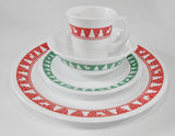 ❤️ Corelle WINTER FESTIVAL 10 1/4" DINNER PLATE Red Christmas Trees Snowmen Reindeer