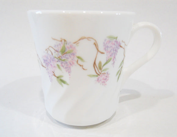 CORELLE Corning WISTERIA Vitrelle 8-oz TEA Coffee CUP MUG *Purple Lilac Floral